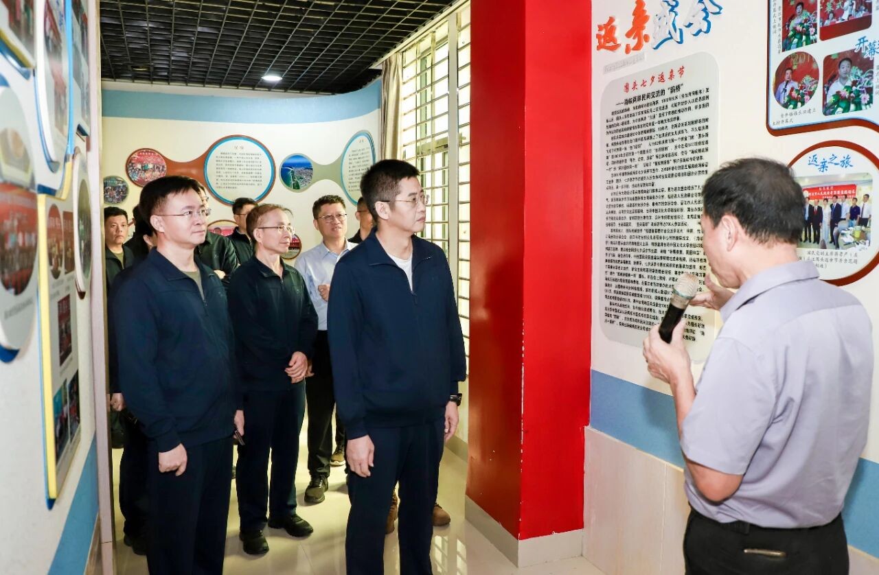 豐澤區(qū)四套班子領(lǐng)導(dǎo)參加“軍事日”活動